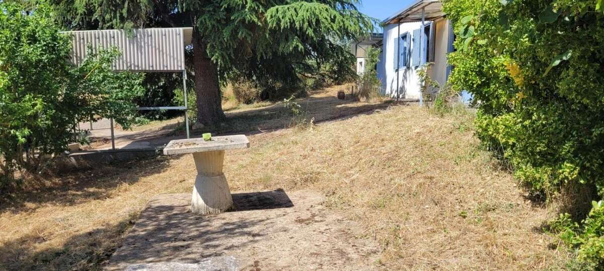 Maison de villegiature a renover - photo 10