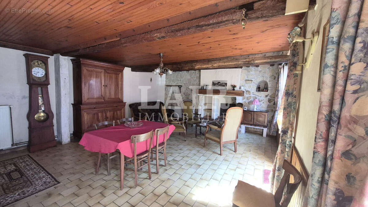 Maison à SEES