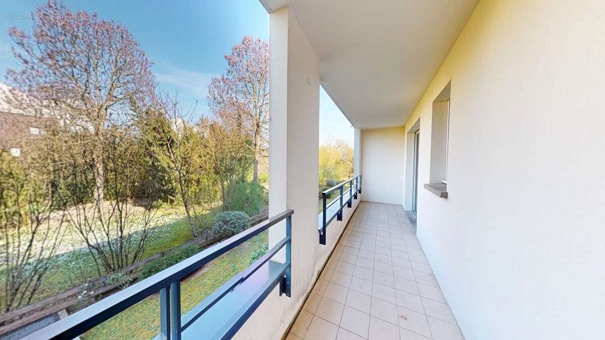 Appartement à OLIVET