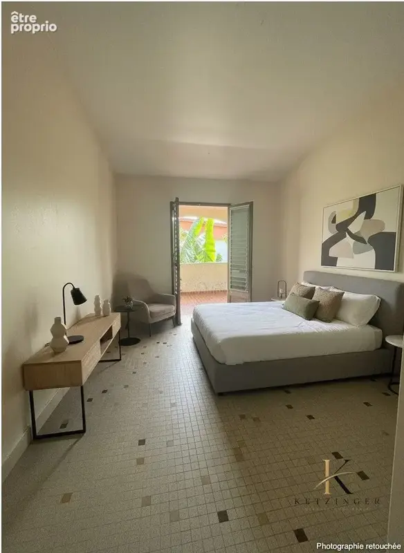 Chambre métamorphosée  Ligne pure et moderne IA