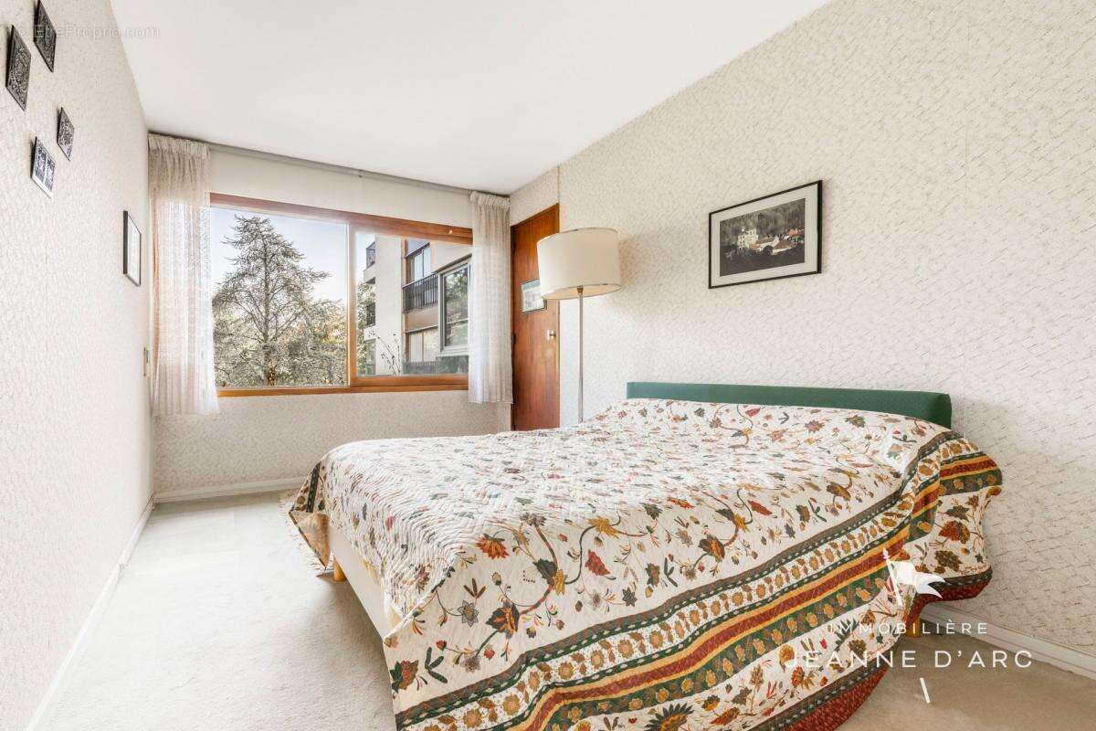 Appartement à LE CHESNAY