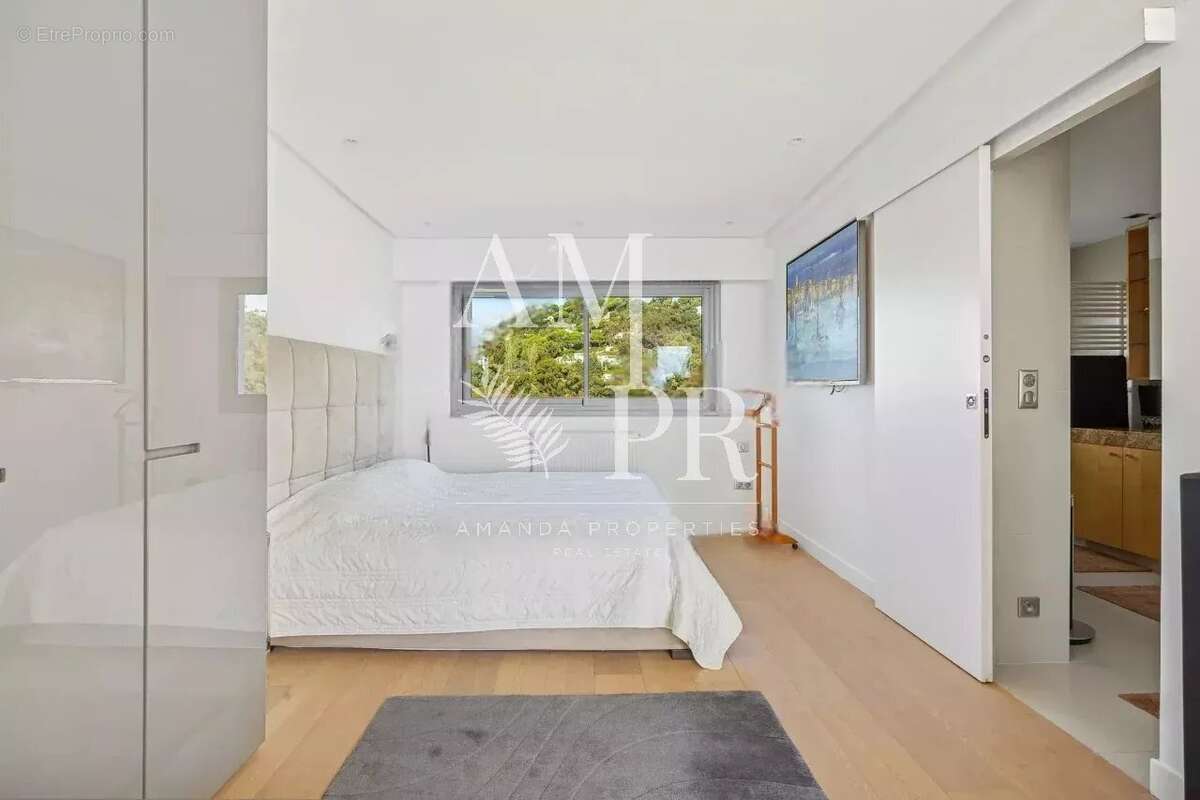 Cannes Californie Superbe duplex de 124 M2 en dernier étage avec 75M2 de terrasse - photo 20