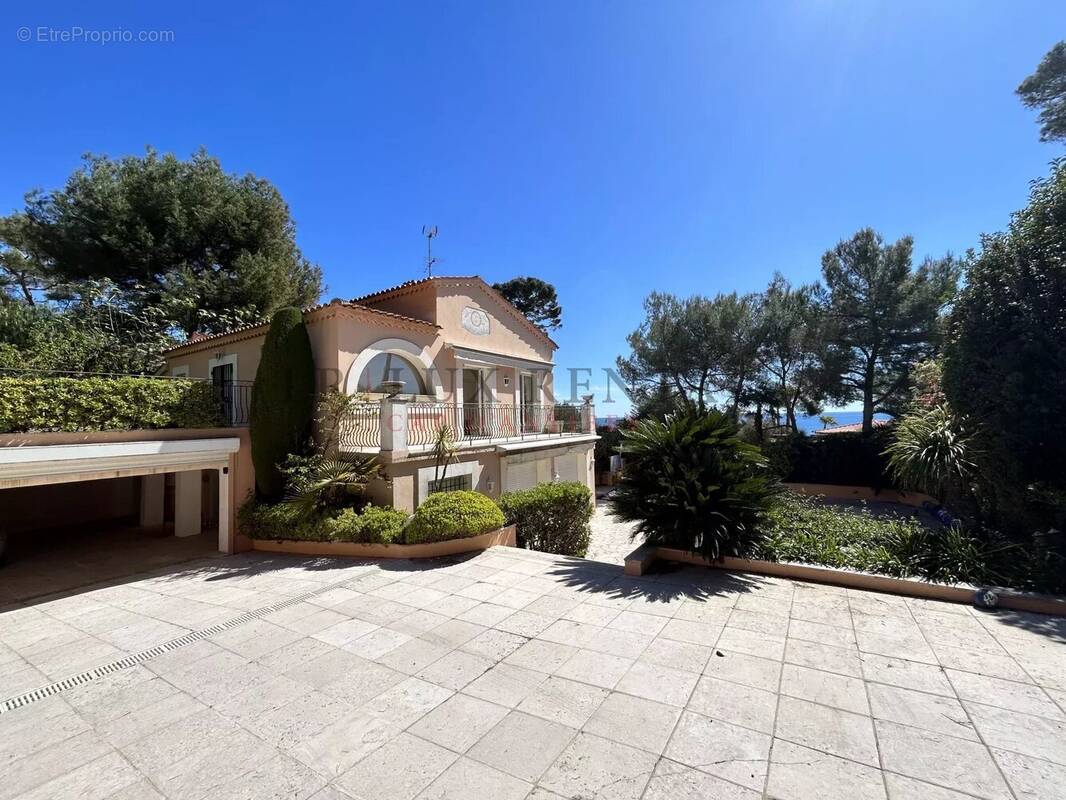 Maison à ANTIBES