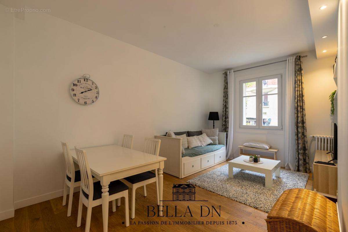 Appartement à ASNIERES-SUR-SEINE