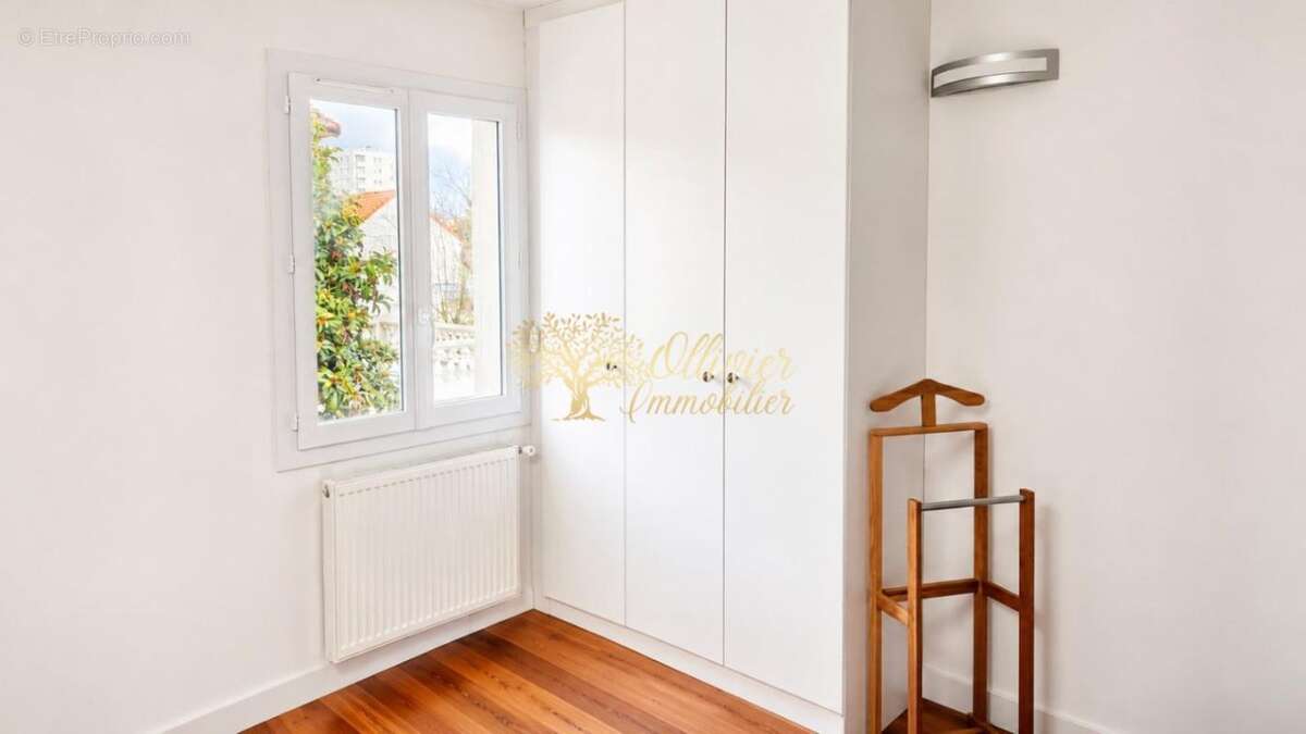 Pavillon 5 pieces - proche rer a et bdm - photo 7