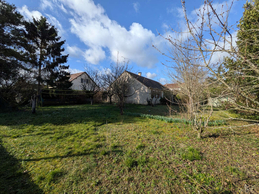 Maison à SAINT-CLEMENT