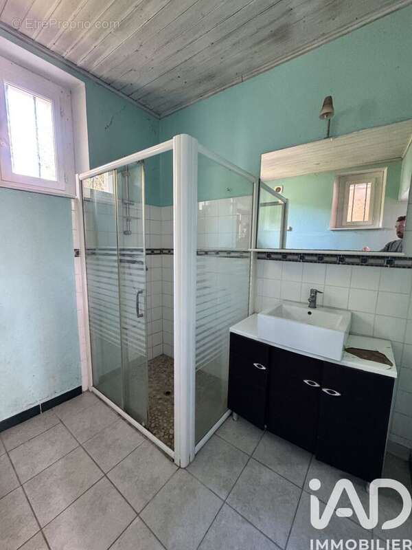 Maison 92 m² à Vire-Sur-Lot  - photo 8