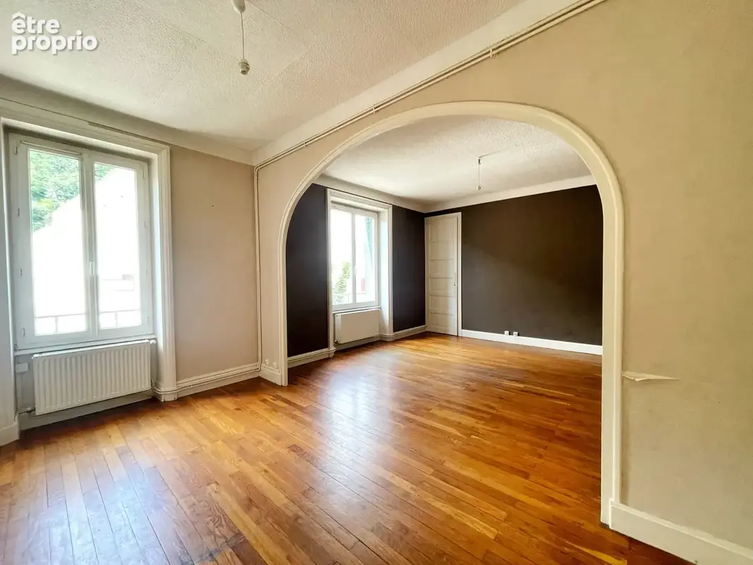 Grand T4 lumineux avec possibilité 3 chambres   Calme et commodités à pied - photo 4
