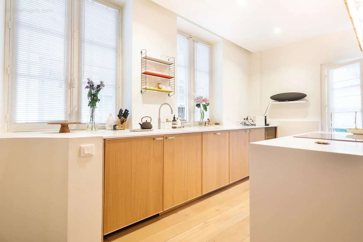 Appartement à PARIS-5E