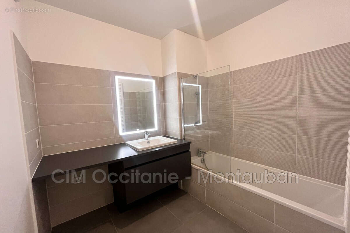 Appartement à CASTELNAU-LE-LEZ