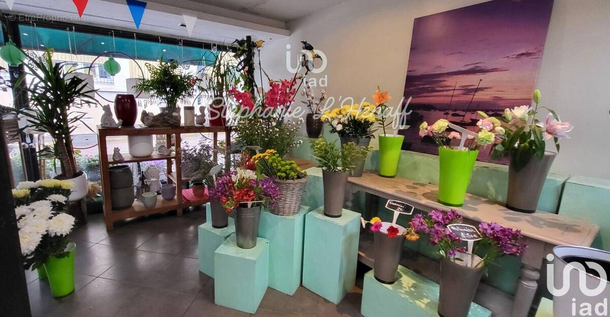 Photo 1 - Commerce à SAVIGNY-SUR-ORGE