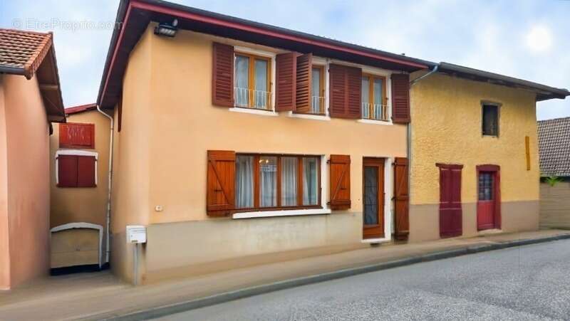 Belle maison de caractère  -   AIGUEPERSE (69) - photo 3