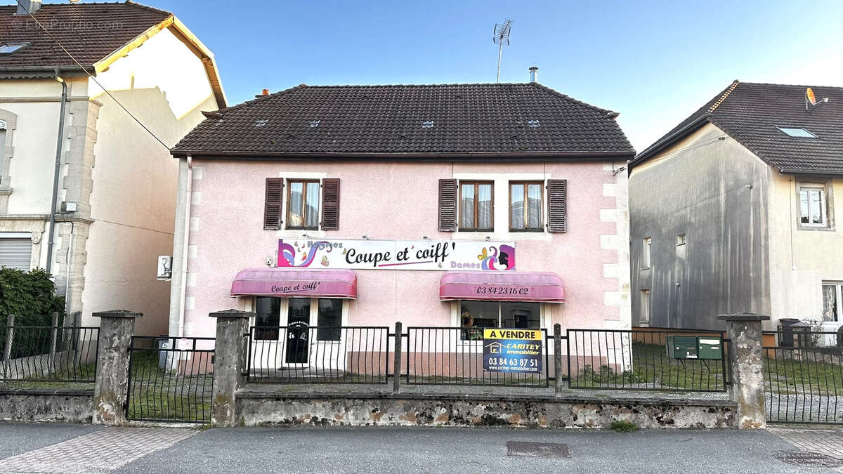 Maison à CHAMPAGNEY