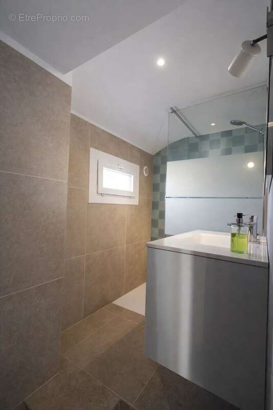 Maison à MOUANS-SARTOUX