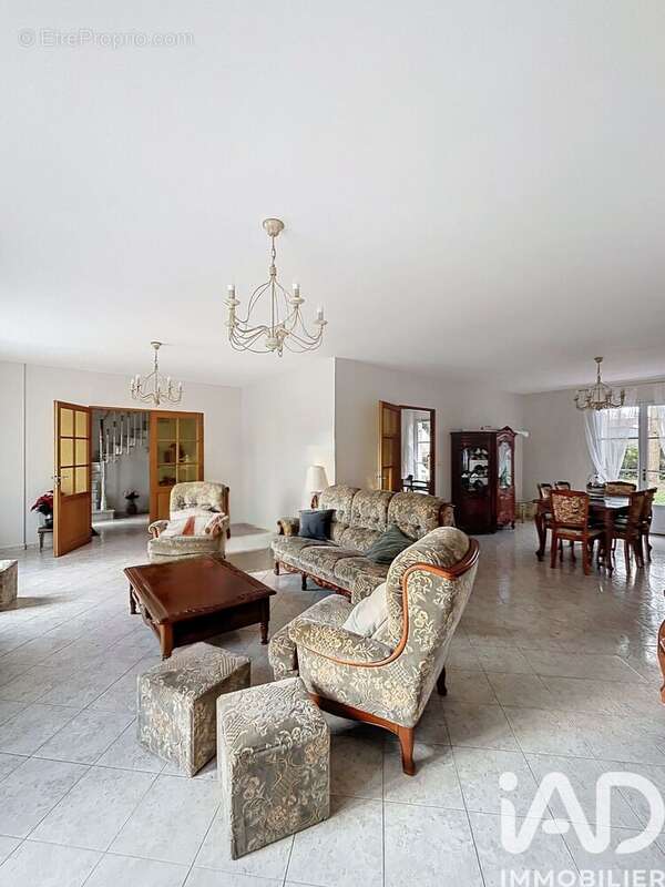 Photo 2 - Maison à CHAILLY-EN-BIERE