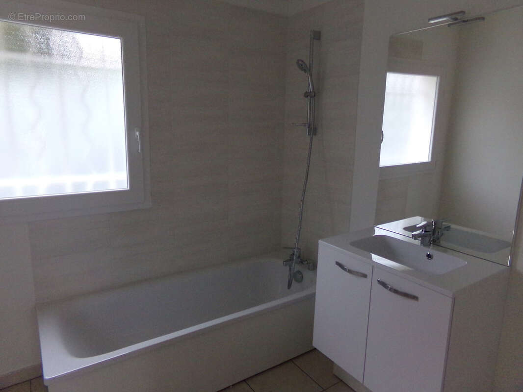 Maison à PECHBONNIEU