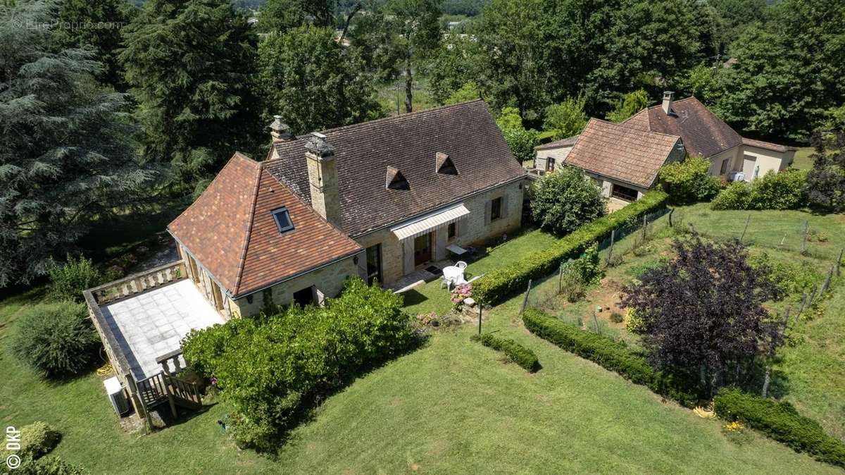 Maison à GOURDON