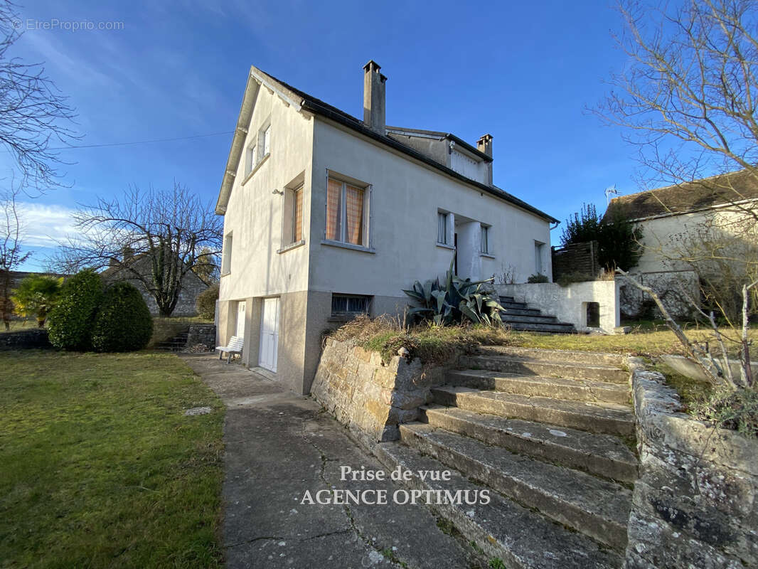 Maison à VINNEUF