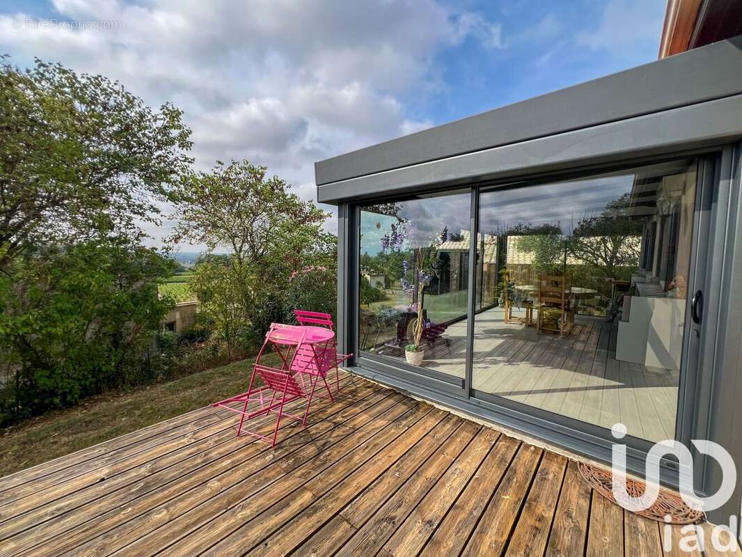 Photo 8 - Maison à SAINT-ROMAIN-LA-VIRVEE