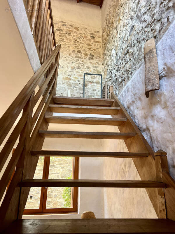 Maison à MONTBRUN-DES-CORBIERES