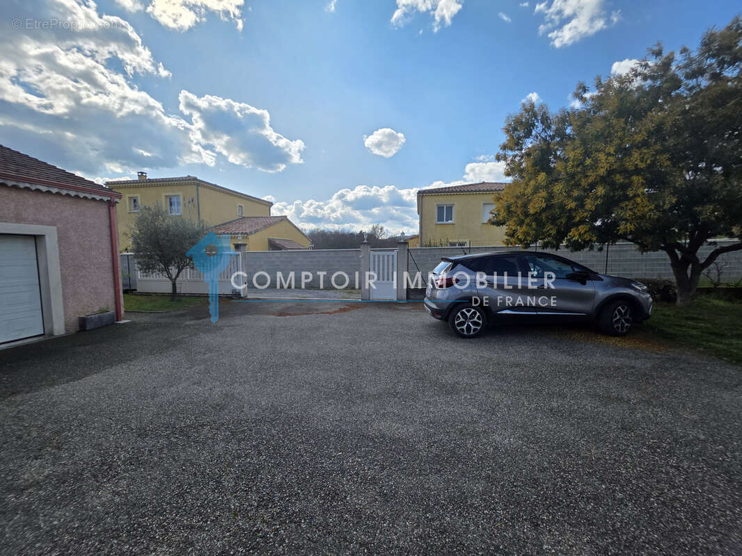 Maison à SAINT-SERNIN