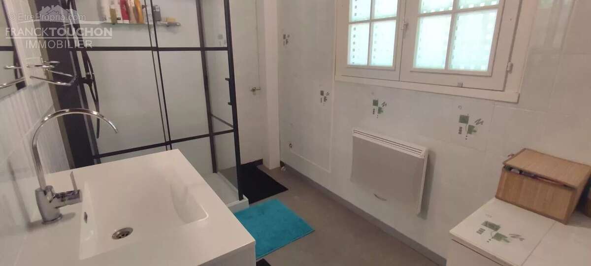 Maison à FERRIERES-EN-GATINAIS