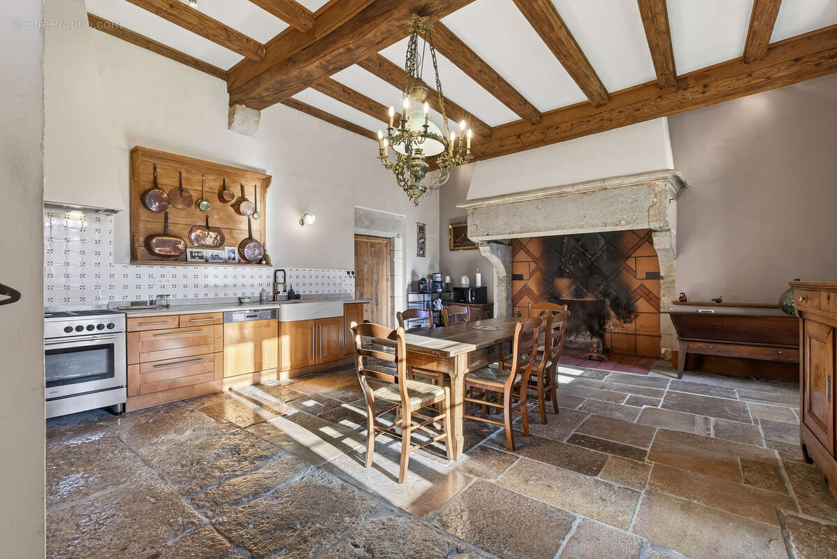 Maison à BOURG-EN-BRESSE