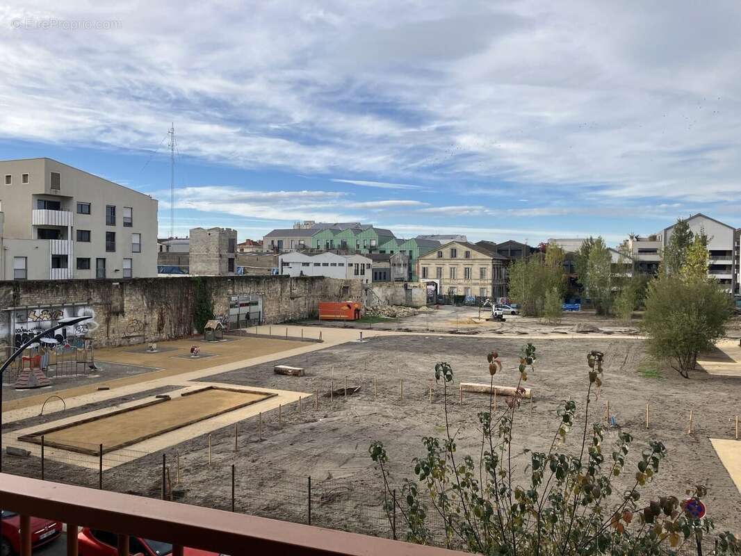 Appartement à BORDEAUX