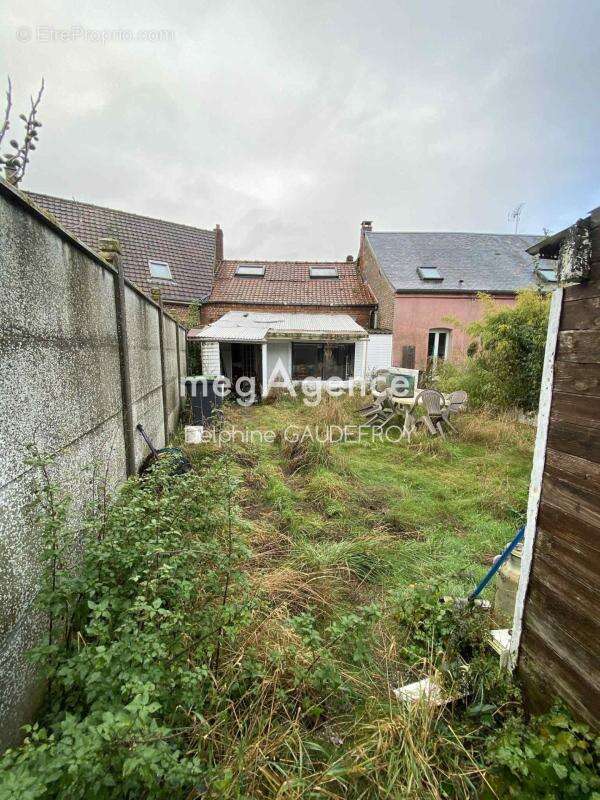 Maison à MARCELCAVE