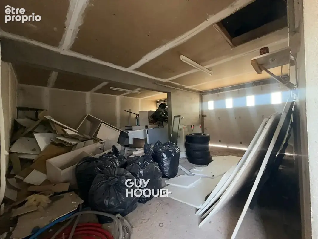 Maison à fort potentiel avec grand terrain à pouilloux !!! - photo 17