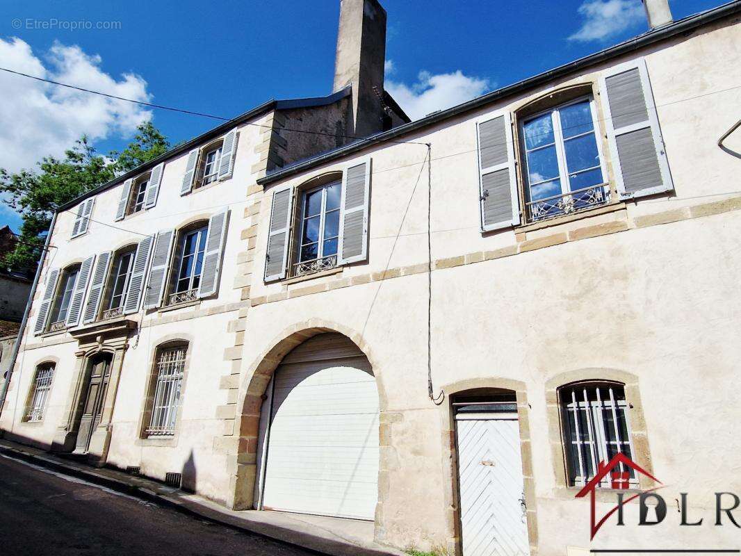 Maison à BOURBONNE-LES-BAINS