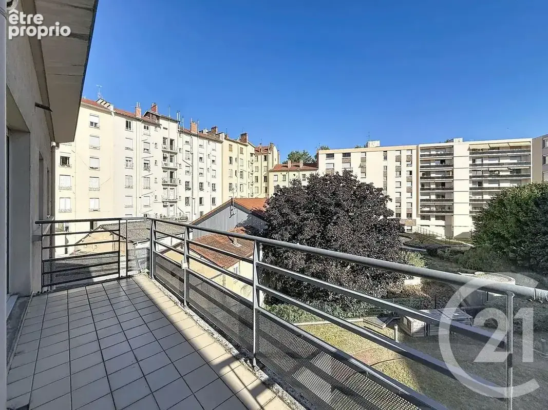 Appartement à LYON-7E