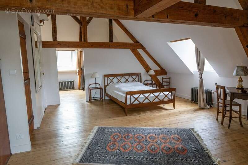 Maison à PONT-L'EVEQUE