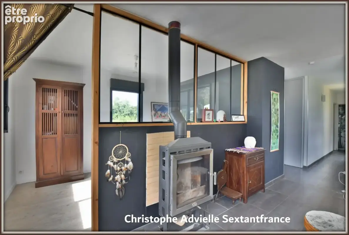 Villa d'architecte ossature bois, plain pied , 4 chambres , piscine, garage et atelier sur 1,6 Ha - photo 11
