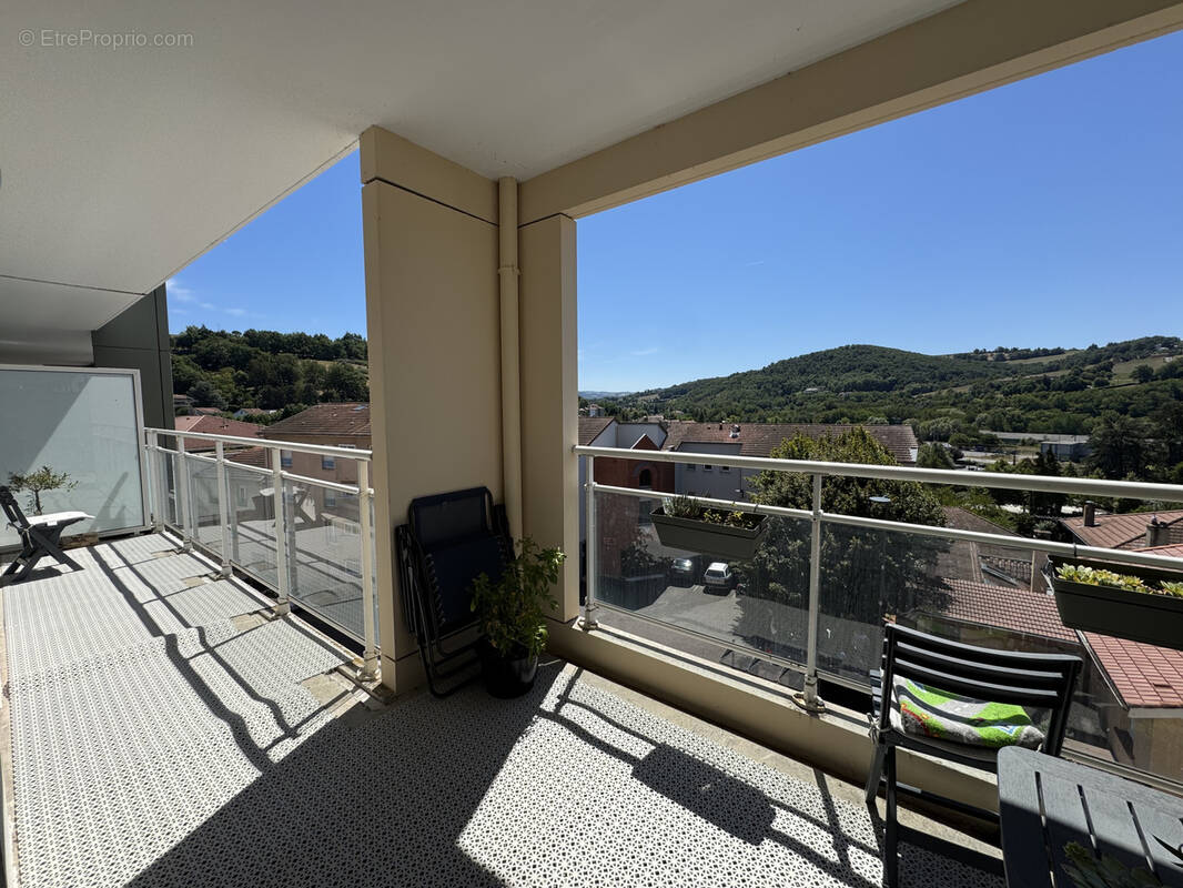 Appartement à LA FOUILLOUSE