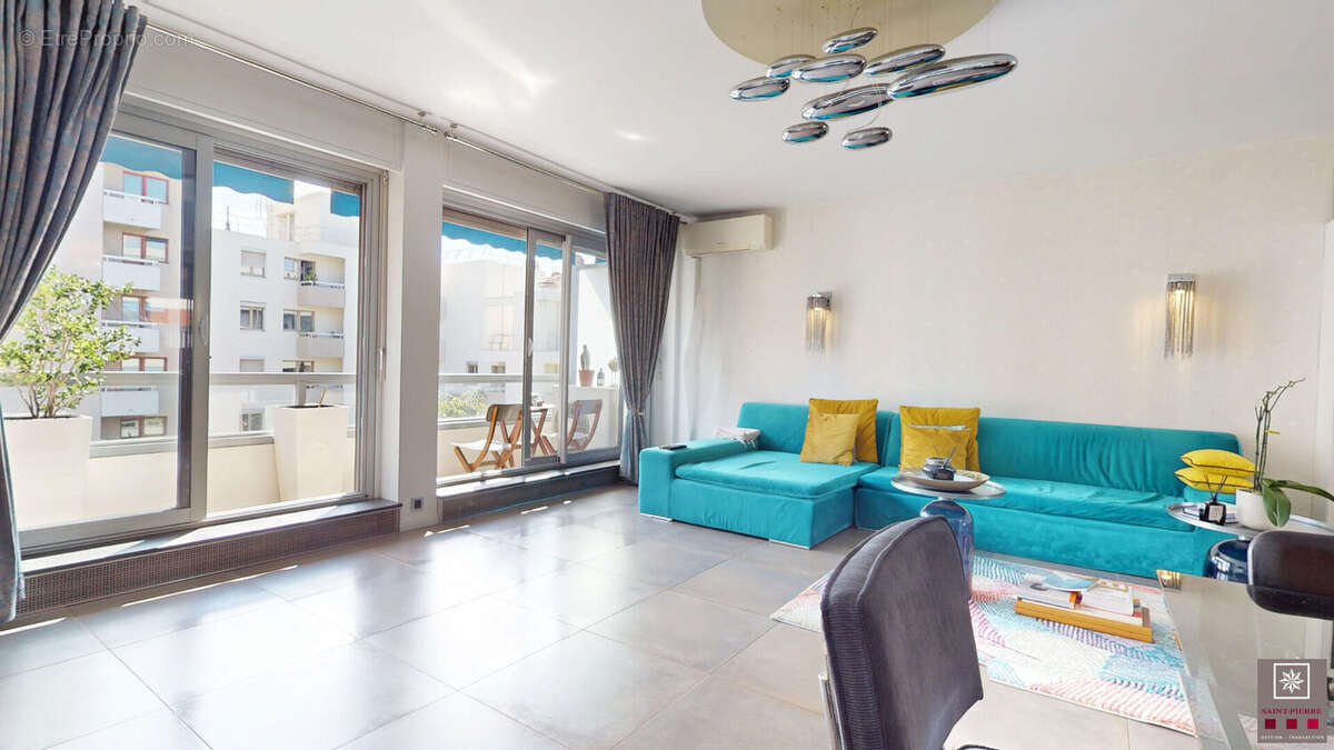 Appartement à LYON-6E