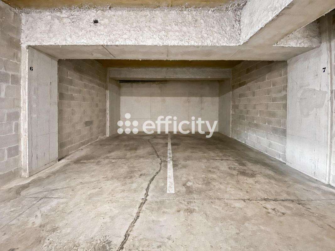 Appartement à MARSEILLE-13E