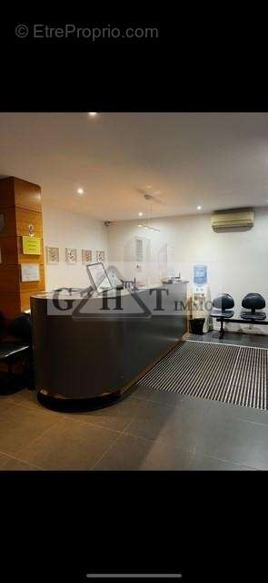 Commerce à CHARENTON-LE-PONT