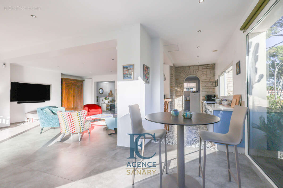 Maison à SANARY-SUR-MER