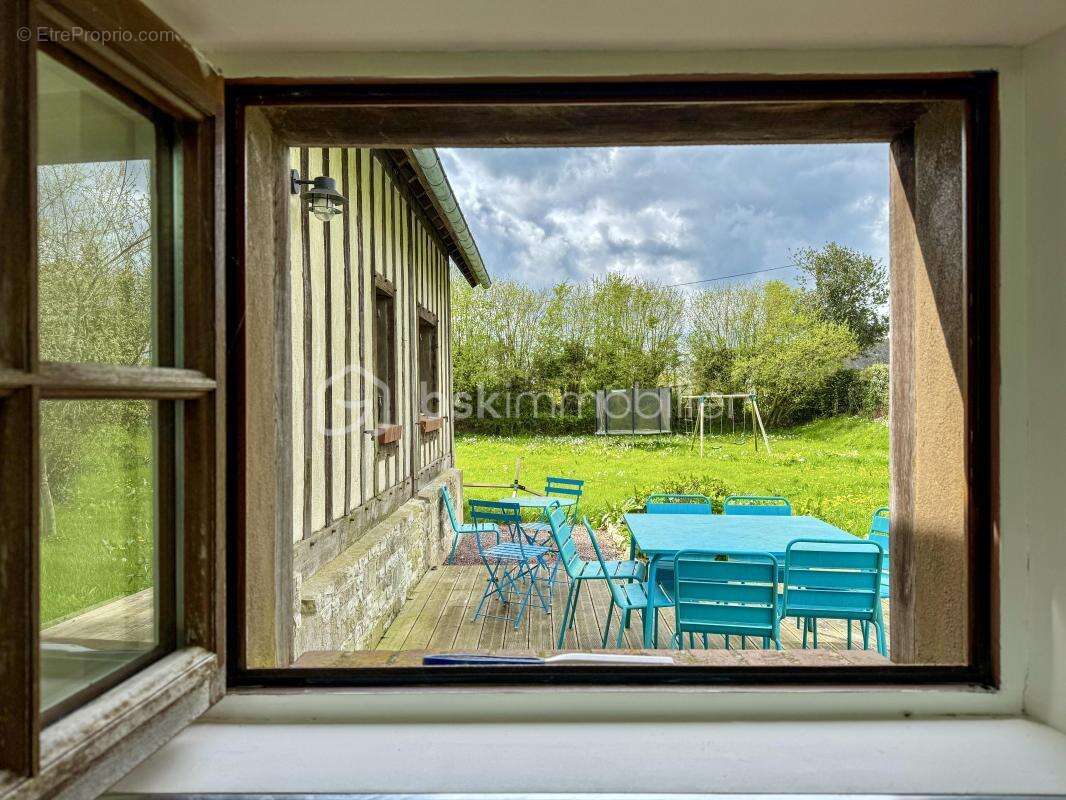 Maison à DOUVILLE-EN-AUGE