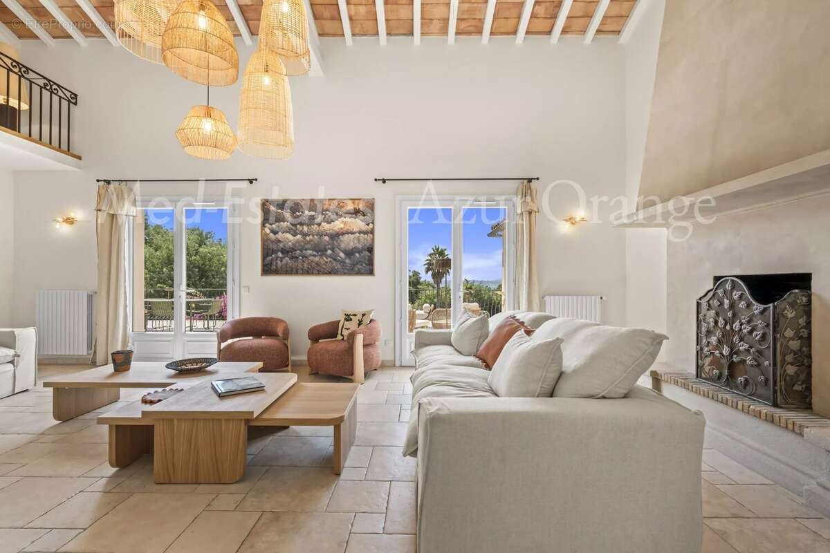 Élégante villa provençale rénovée avec vue mer – Domaine privé à Grimaud - photo 8