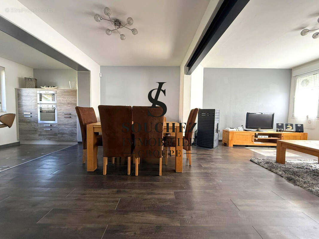 Maison à SAINTE-CATHERINE