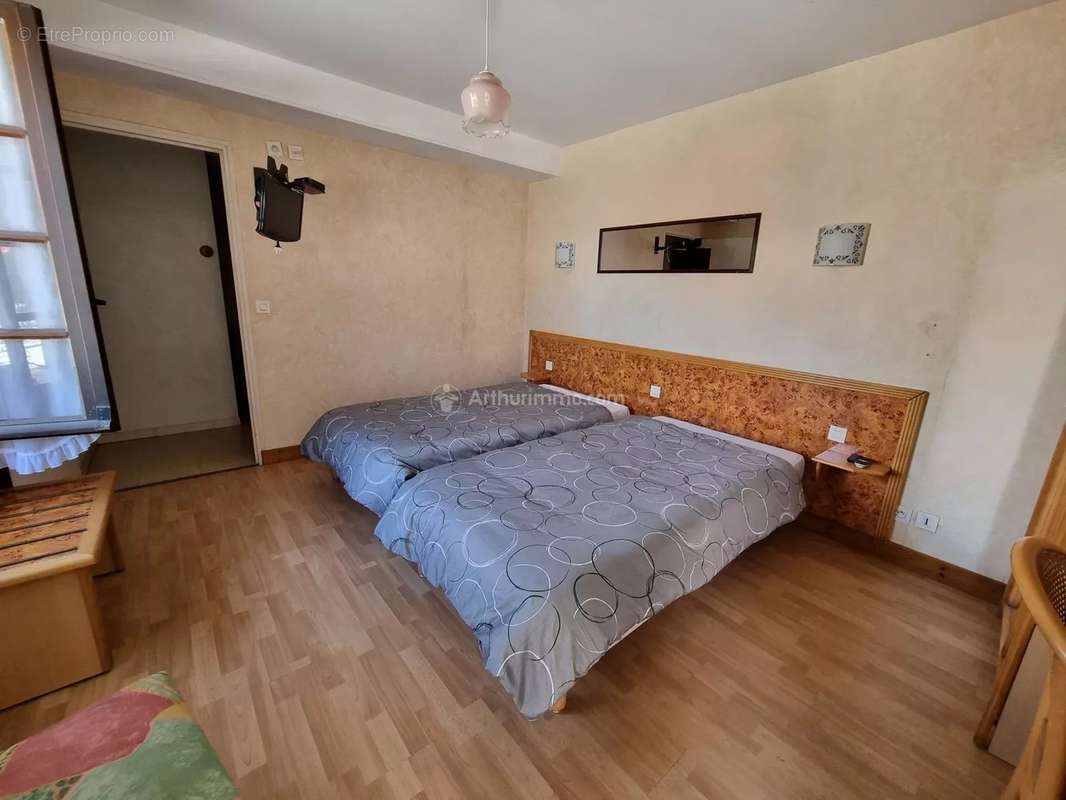 Appartement à BOURG-SAINTE-MARIE