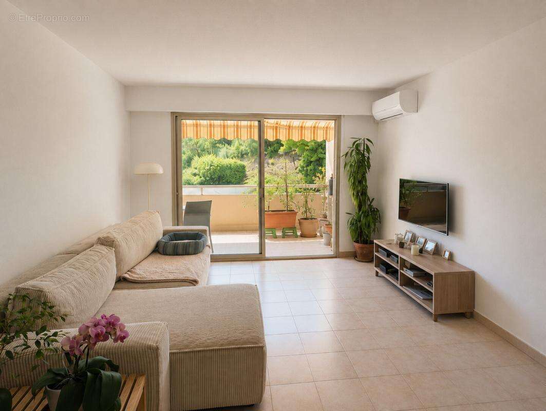 Dernier étage, terrasse, piscine, garage et cave - photo 3