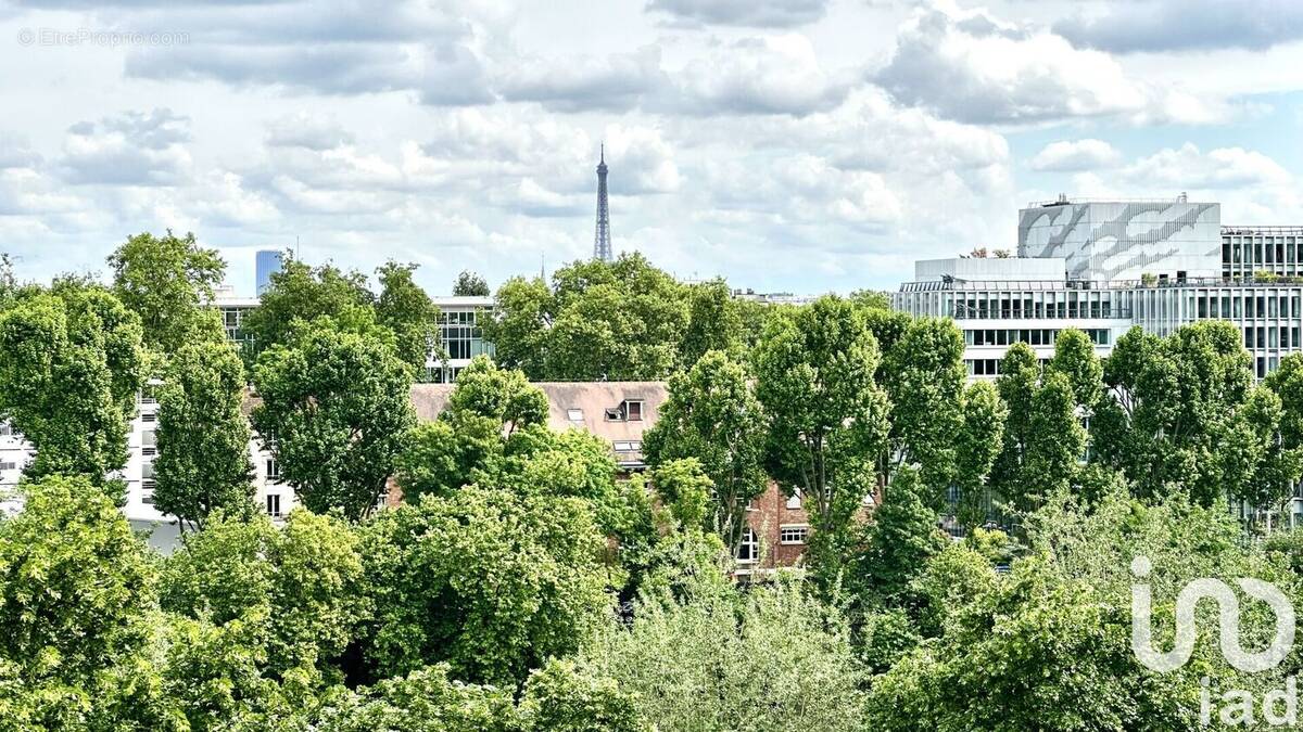 Photo 1 - Appartement à COURBEVOIE