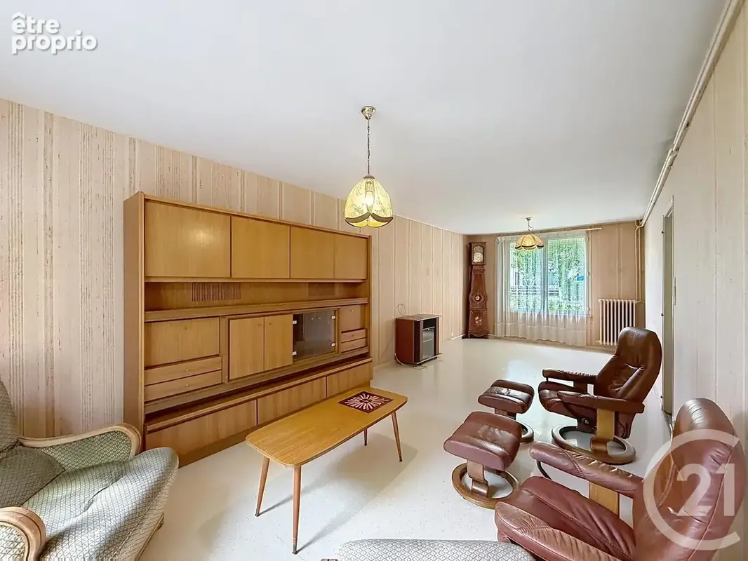 Maison 5 pièces 114 m² à vendre à Chartres (28000) - photo 3