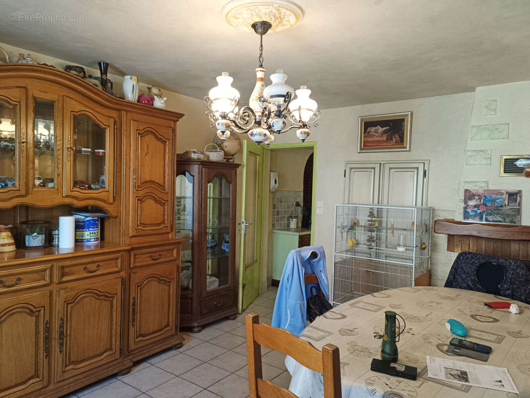 Maison à BEAUCROISSANT