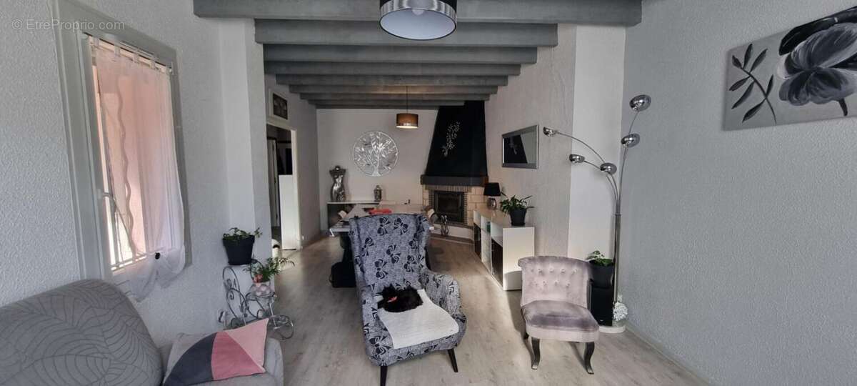 Maison à LE TEIL