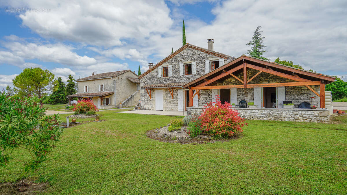 Maison à BAGAT-EN-QUERCY