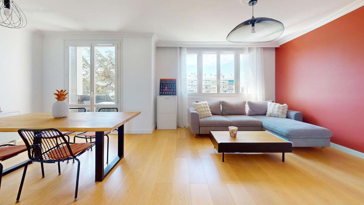 Appartement à LYON-5E